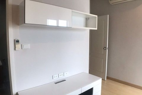 Condo à Khlong San, Bangkok, Thaïlande, 2 chambres  № 158267 - photo 7