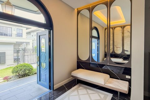 House in Bang Kapi, Bangkok, Thailand 4 bedrooms № 158266 - photo 27