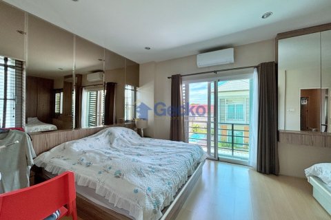 House in Pattaya, Thailand 3 bedrooms № 199583 - photo 18