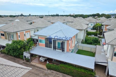 House in Pattaya, Thailand 3 bedrooms № 199583 - photo 27