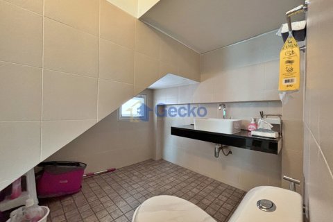 House in Pattaya, Thailand 3 bedrooms № 199583 - photo 9