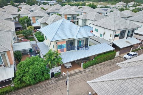 House in Pattaya, Thailand 3 bedrooms № 199583 - photo 30