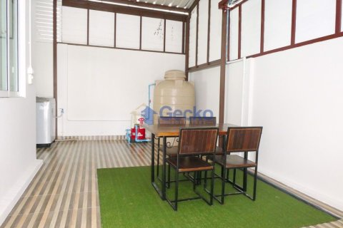 House in Pattaya, Thailand 3 bedrooms № 196967 - photo 16