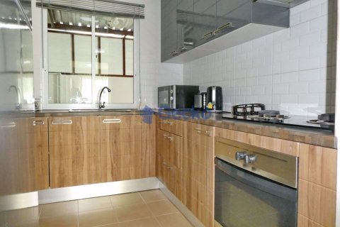 House in Pattaya, Thailand 3 bedrooms № 196967 - photo 6