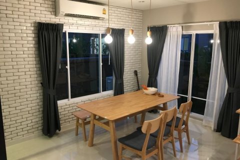 House in Pak Kret, Thailand 3 bedrooms № 169014 - photo 2