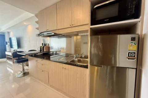 Studio in the Condo in Pattaya, Thailand  № 169015 - photo 4