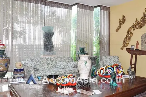 ทาวน์เฮาส์ในพญาไท, กรุงเทพฯ, ประเทศไทย 4 ห้องนอน № 215638 - รูปถ่าย 2