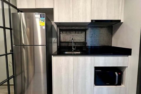 Studio dans le Condo à Din Daeng, Bangkok, Thaïlande  № 173254 - photo 4