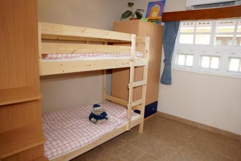 House in Klaeng, Thailand 4 bedrooms № 173253 - photo 15