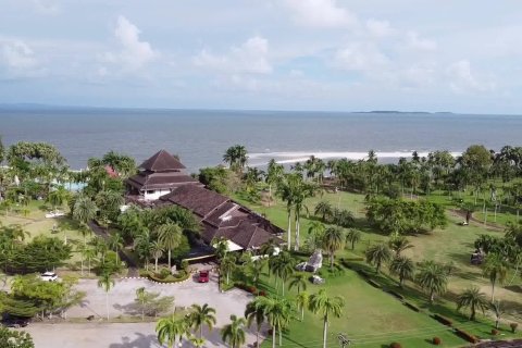 House in Klaeng, Thailand 4 bedrooms № 173253 - photo 26