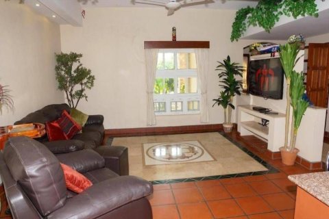 House in Klaeng, Thailand 4 bedrooms № 173253 - photo 5