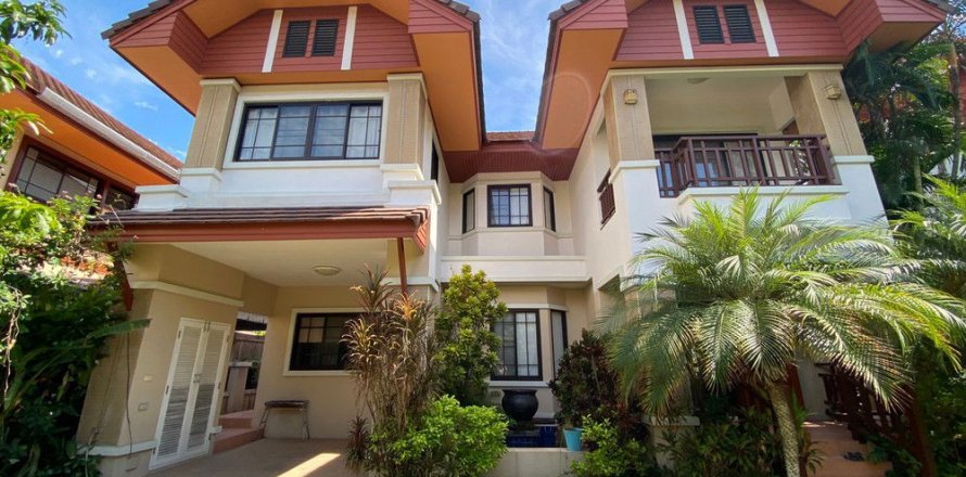 Дом в Чиангмае, Таиланд с 3 спальнями  № 162521