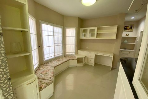 Дом в Чиангмае, Таиланд с 3 спальнями  № 162521 - фото 4