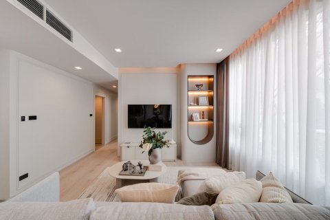 Condo à Bangkok, Thaïlande, 2 chambres  № 137313 - photo 1