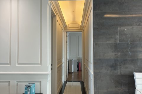 Condo à Watthana, Bangkok, Thaïlande, 4 chambres № 137311 - photo 25