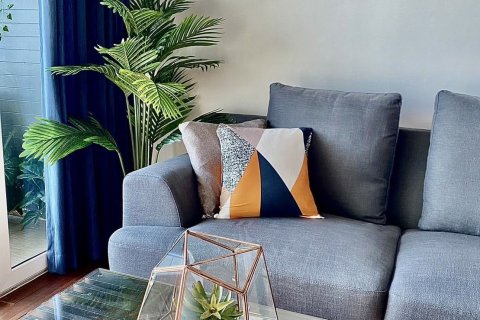 Studio in the Condo in Watthana, Bangkok, Thailand  № 137309 - photo 8