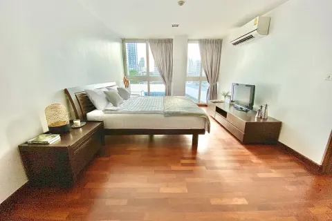 Studio in the Condo in Watthana, Bangkok, Thailand  № 137309 - photo 13