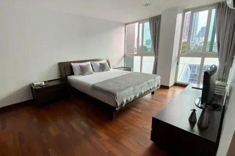 Studio in the Condo in Watthana, Bangkok, Thailand  № 137309 - photo 7