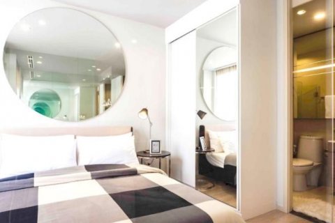 Кондоминиум с 2 спальнями в Хуай Кванге, Бангкок, Таиланд № 137314 - фото 10