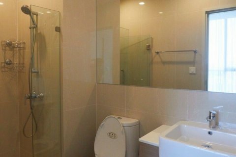 Кондоминиум с 2 спальнями в Хуай Кванге, Бангкок, Таиланд № 137314 - фото 5