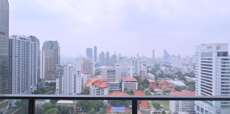 Condo in Bangkok, Thailand, 2 bedrooms № 185943