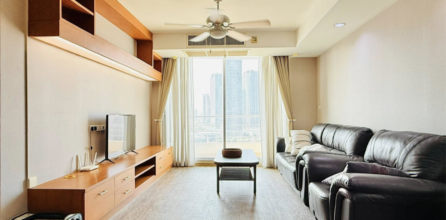 Condo in Bangkok, Thailand, 3 bedrooms № 187415