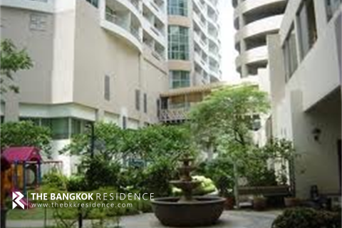 Condo in Bangkok, Thailand, 3 bedrooms № 187415 - photo 8