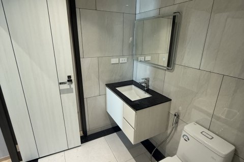 Condo in Phuket, Thailand, 2 bedrooms № 169239 - photo 13