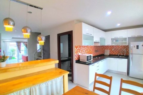 Haus in Pattaya, Thailand 2 Schlafzimmer № 222949 - Foto 8
