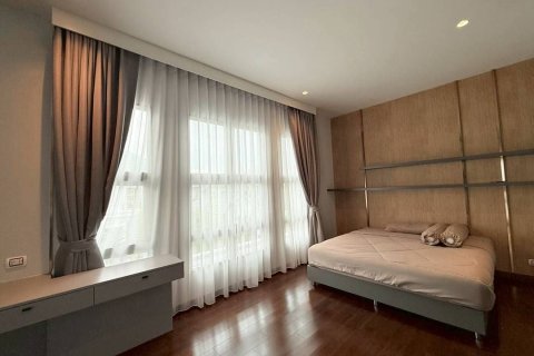 Maison à Samut Prakan, Thaïlande 4 chambres № 154949 - photo 15