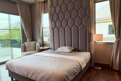 Maison à Samut Prakan, Thaïlande 4 chambres № 154949 - photo 10