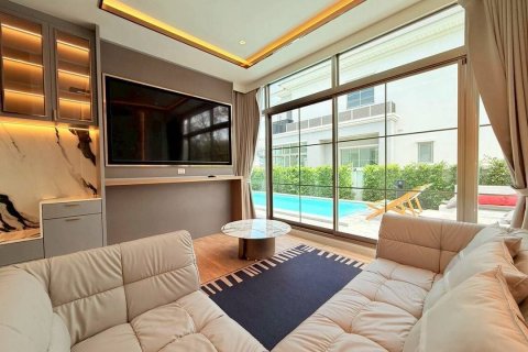 Maison à Samut Prakan, Thaïlande 4 chambres № 154949 - photo 5