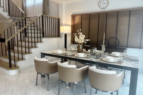 House in Phuket, Thailand 4 bedrooms № 154951 - photo 5