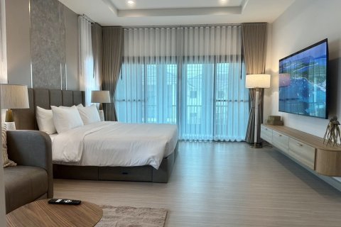 House in Phuket, Thailand 4 bedrooms № 154951 - photo 30