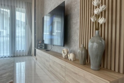 House in Phuket, Thailand 4 bedrooms № 154951 - photo 9