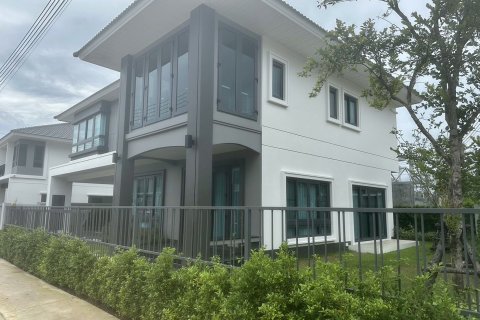 House in Phuket, Thailand 4 bedrooms № 154951 - photo 16