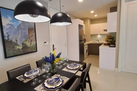 Кондоминиум с 2 спальнями в Патхум Ване, Бангкок, Таиланд № 154946 - фото 3