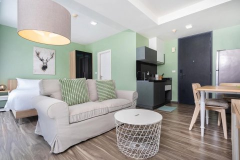 Студия в кондо в Кату, Таиланд № 138335 - фото 1