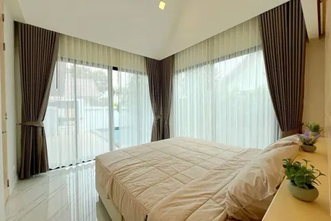 Casa de 2 dormitorios en Pattaya, Tailandia № 210577 - foto 11