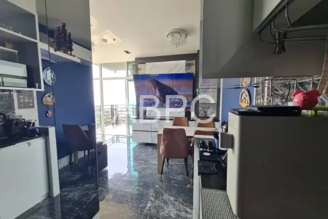Condominio de 2 dormitorios en Jomtien Beach, Pattaya, Tailandia № 210578 - foto 2
