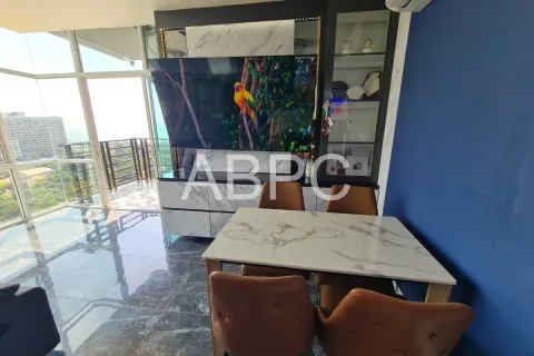 Condominio de 2 dormitorios en Jomtien Beach, Pattaya, Tailandia № 210578 - foto 12