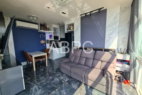 Condominio de 2 dormitorios en Jomtien Beach, Pattaya, Tailandia № 210578 - foto 3