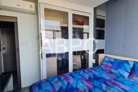 Condominio de 2 dormitorios en Jomtien Beach, Pattaya, Tailandia № 210578 - foto 13