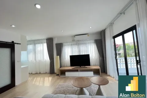 House in Pattaya, Thailand 3 bedrooms № 210580 - photo 16