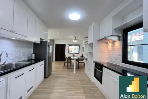 House in Pattaya, Thailand 3 bedrooms № 210580 - photo 5