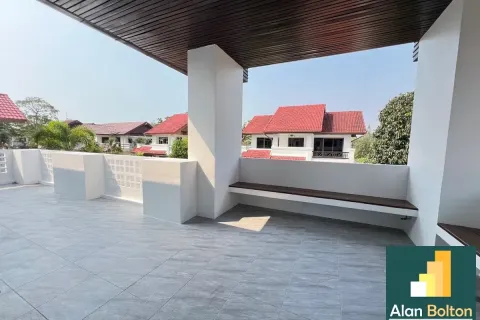 House in Pattaya, Thailand 3 bedrooms № 210580 - photo 23