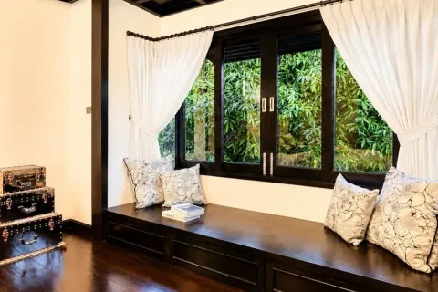 Chalet de 4 dormitorios en Pattaya, Tailandia № 210579 - foto 18
