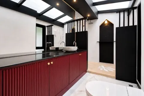 Chalet de 4 dormitorios en Pattaya, Tailandia № 210579 - foto 13