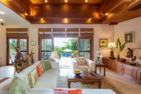 Вилла в Пхукете, Таиланд с 4 спальнями  № 133654 - фото 1