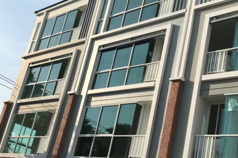 Townhouse à Bangkok, Thaïlande 3 chambres № 133660 - photo 14